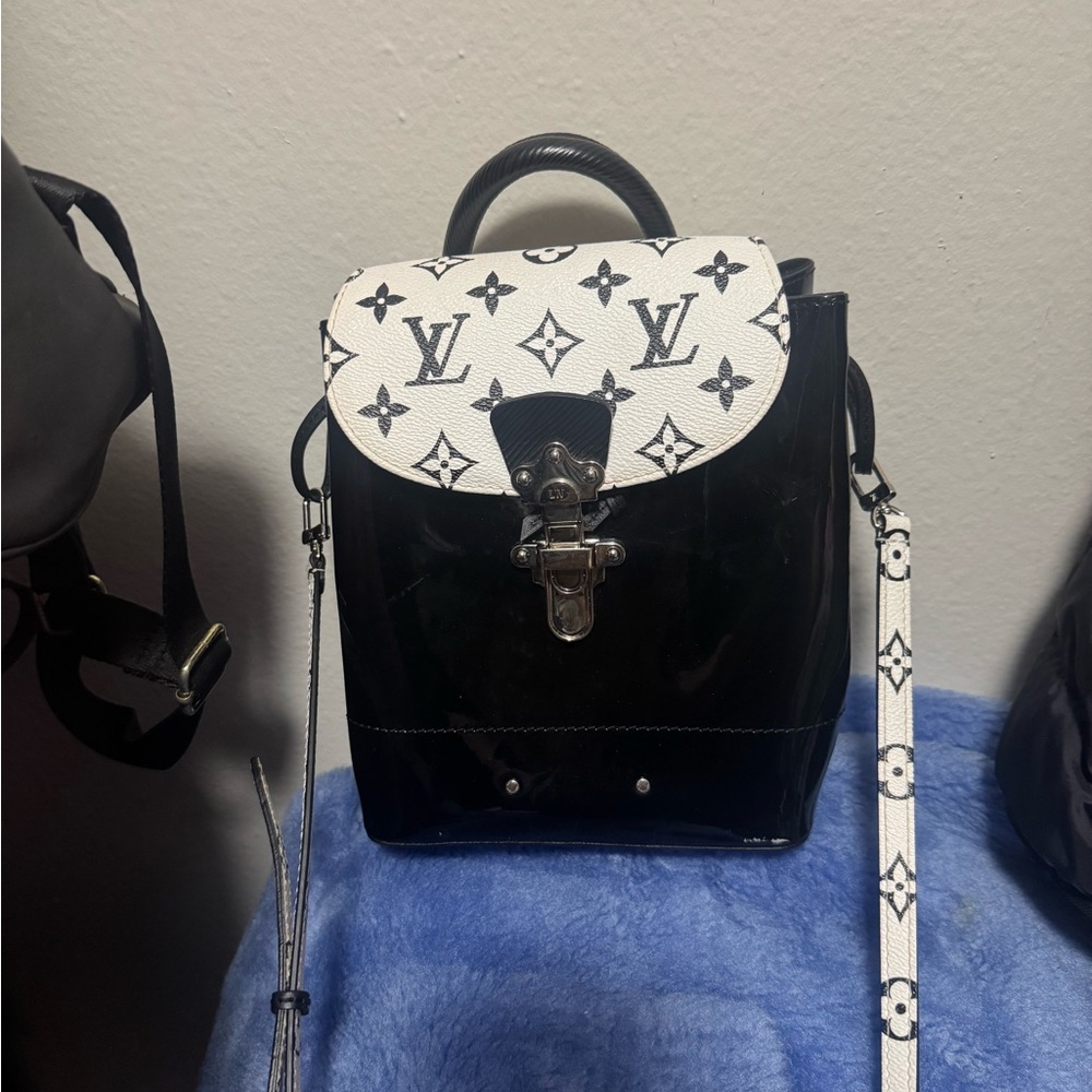 Louis Vuitton Black and White Women's Monogram Hot Springs Backpack